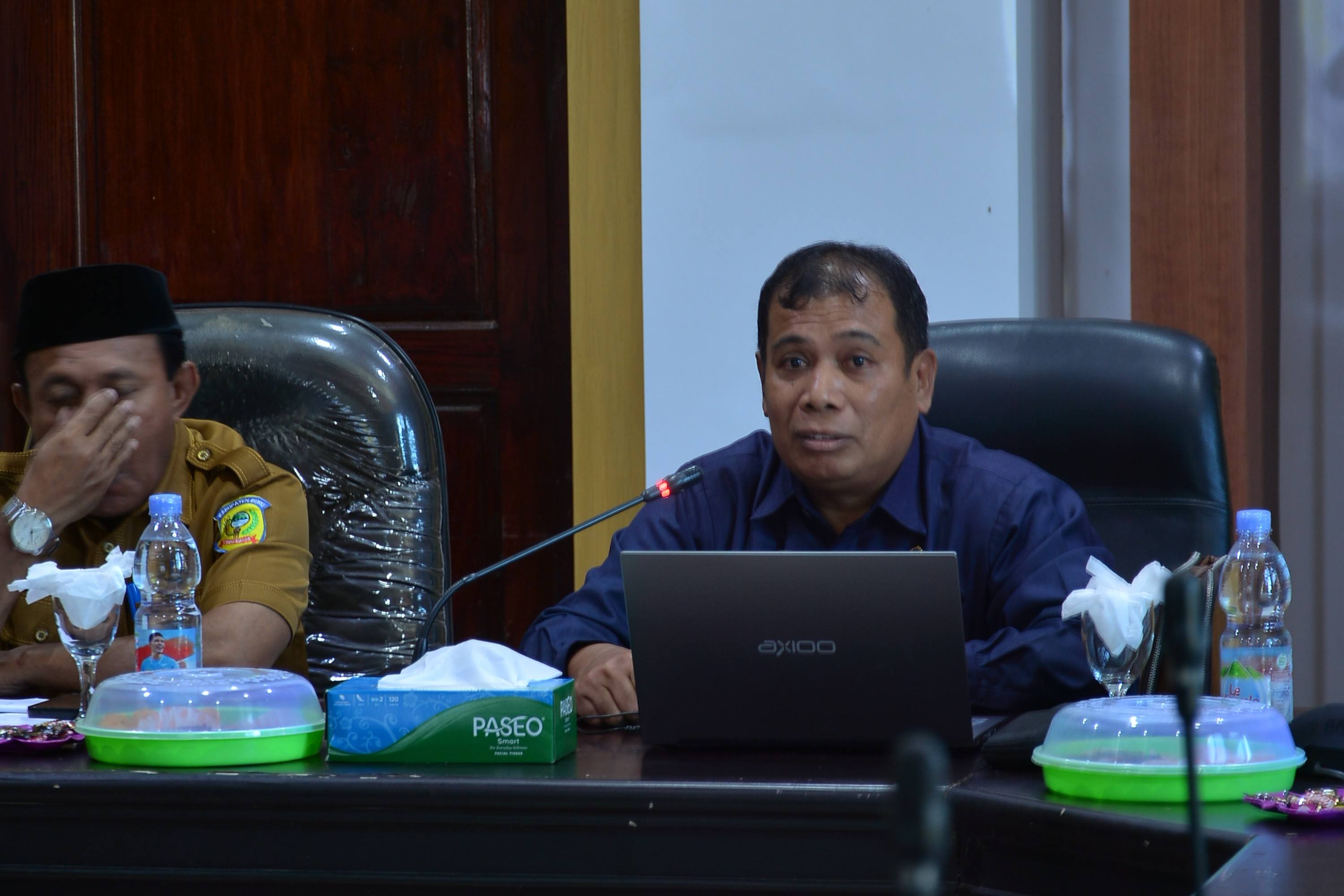 rapat kasus perempuan 1