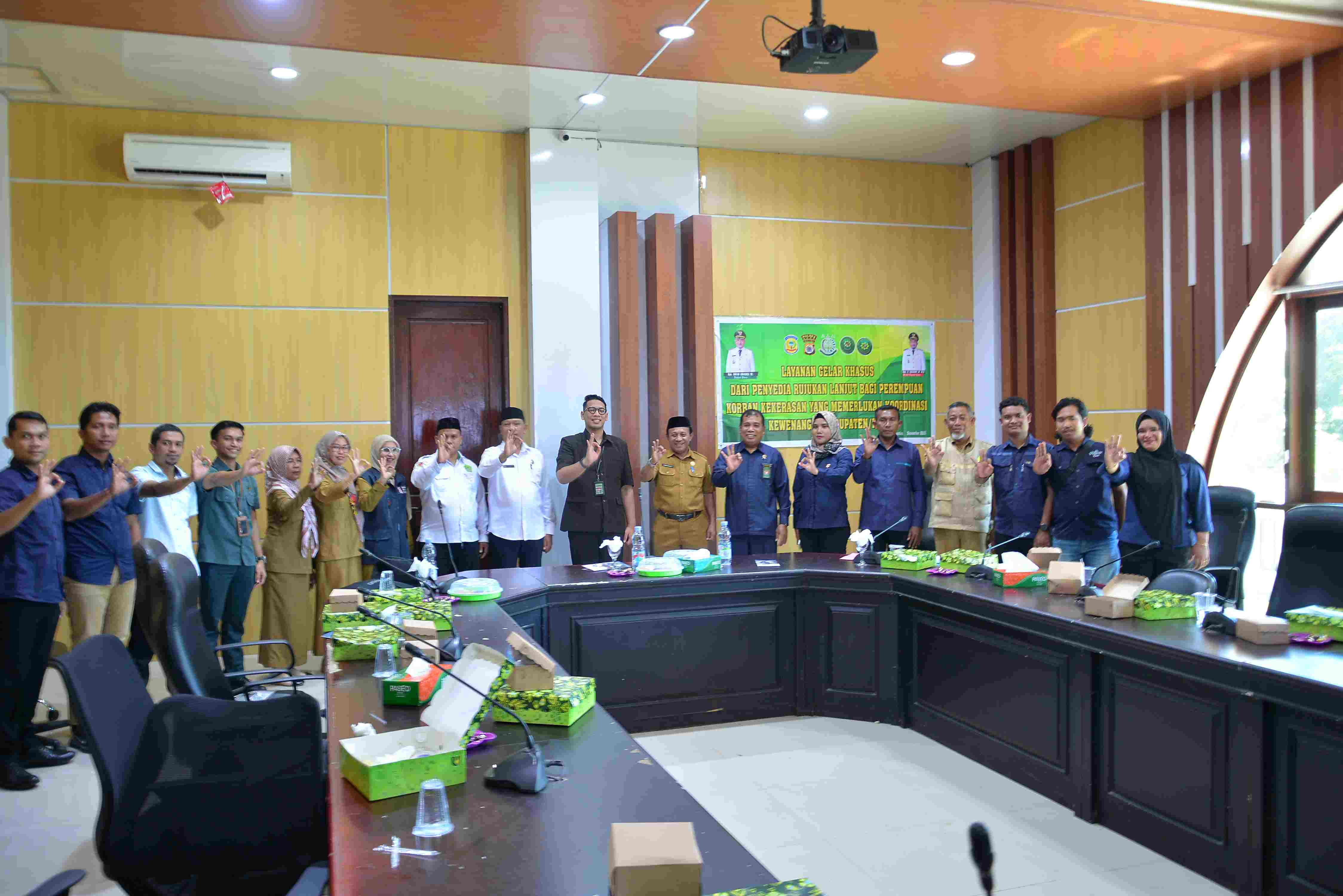 rapat kasus perempuan 4
